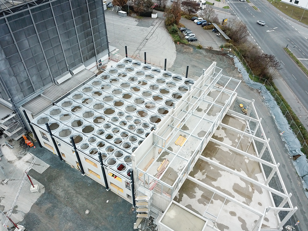 Außensilos im Industriebau - Wir als zuverlässiges Ingenieurbüro in Dittelbrunn